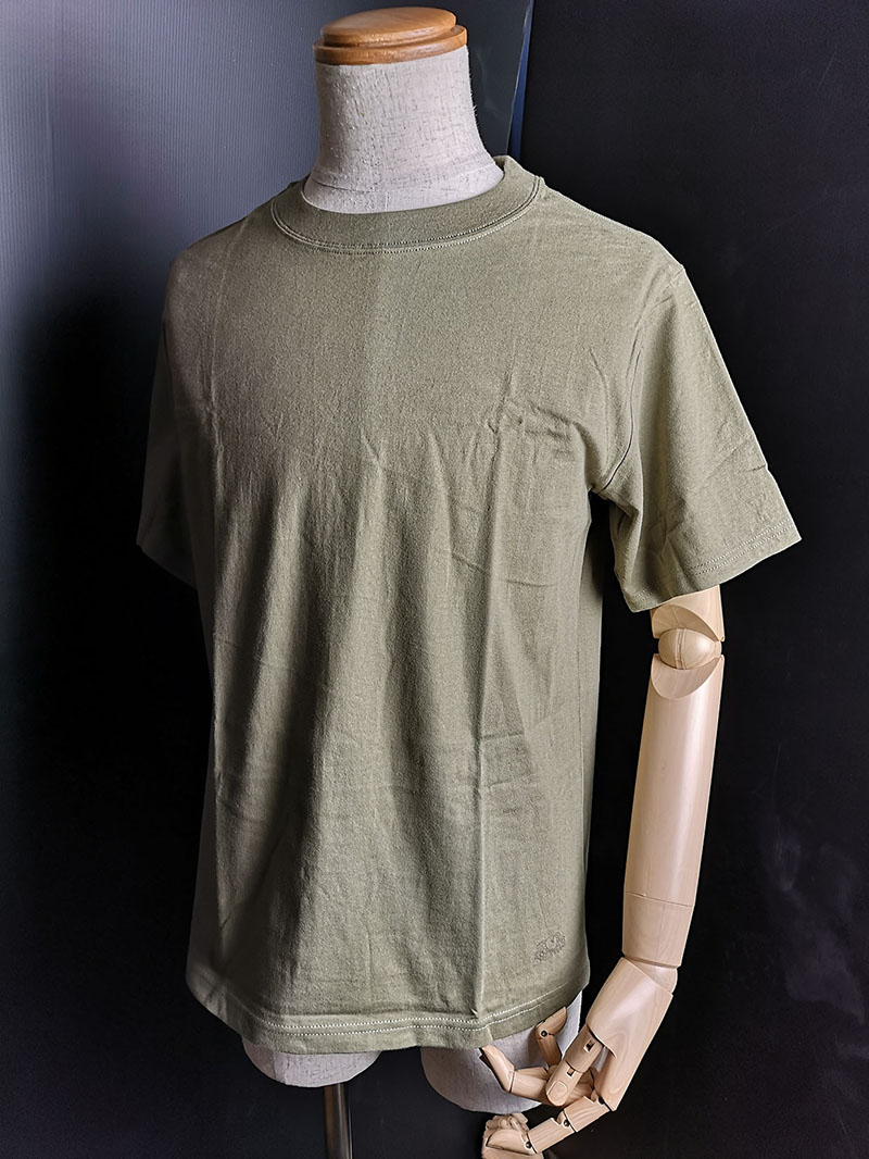 フルーツオブザルーム　ヘビーウェイトTシャツ